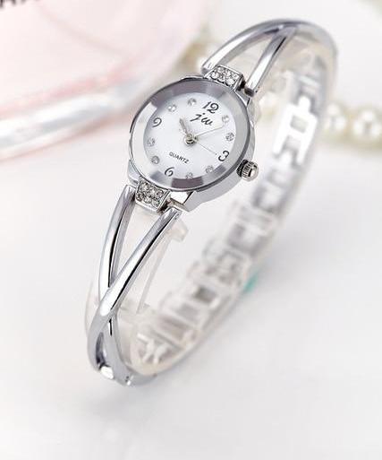 New Bracelet Style Women's Watch